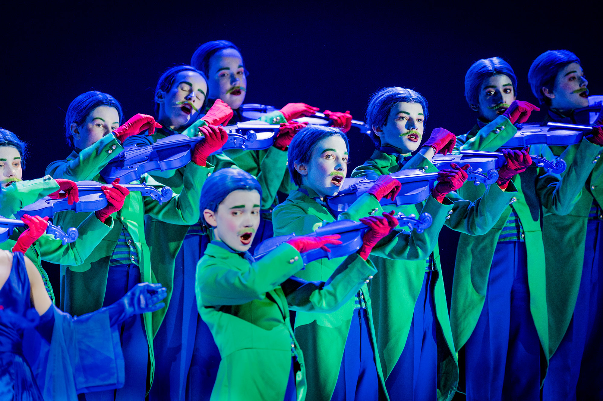 ENO A Midsummer Night's Dream Trinity Boys Choir