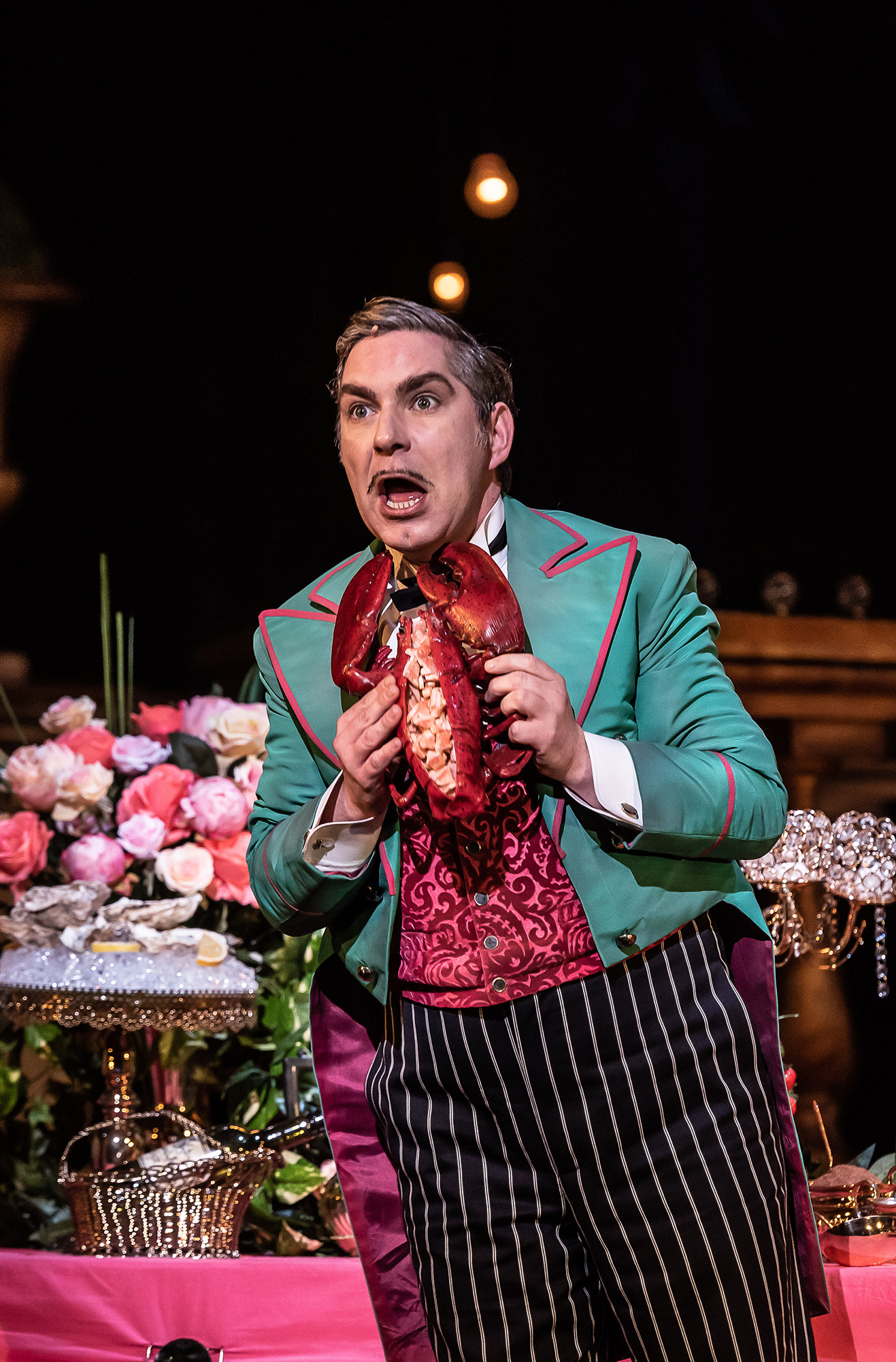 ENO The Merry Widow: Gerard Care © Clive Barda