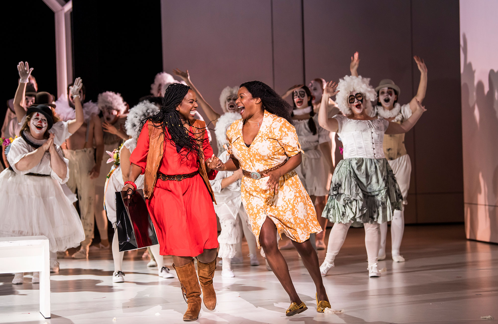 ENO Luisa Miller 2020, Nadine Benjamin, Elizabeth Llewellyn ENO Chorus © Tristram Kenton