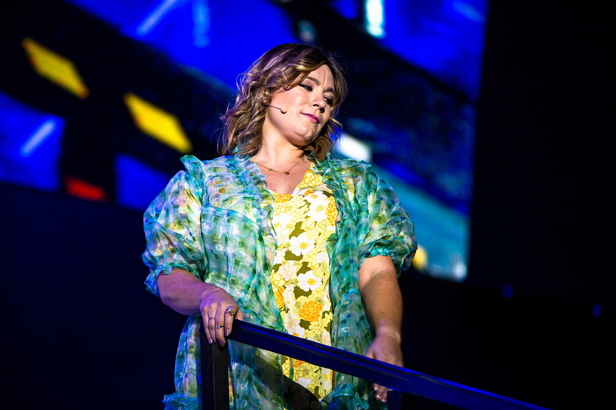 Natalya Romaniw as Mimì.