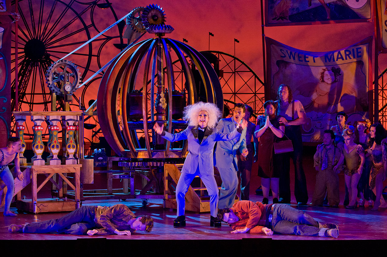 ENO Così fan tutte 2014-Randall Bills, Mary Bevan, Roderick Williams, Marcus Farnsworth (c) Mike Hoban