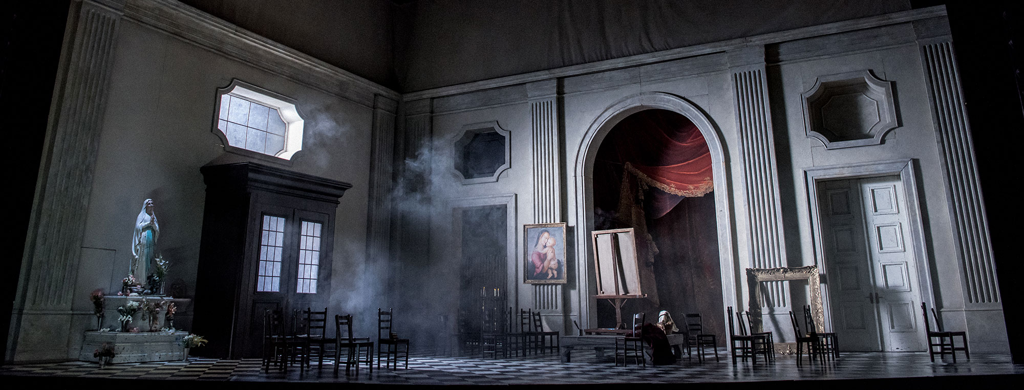 ENO2223 Tosca © Genevieve Girling