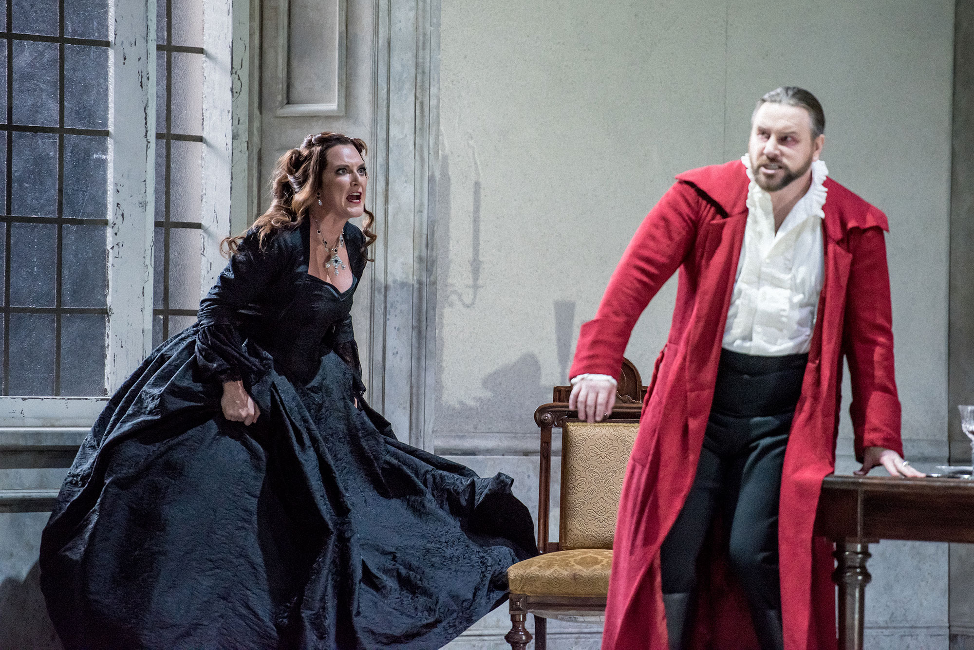 ENO2223 Tosca: Sinéad Campbell-Wallace as Tosca, Noel Bouley as Scarpia © Genevieve Girling