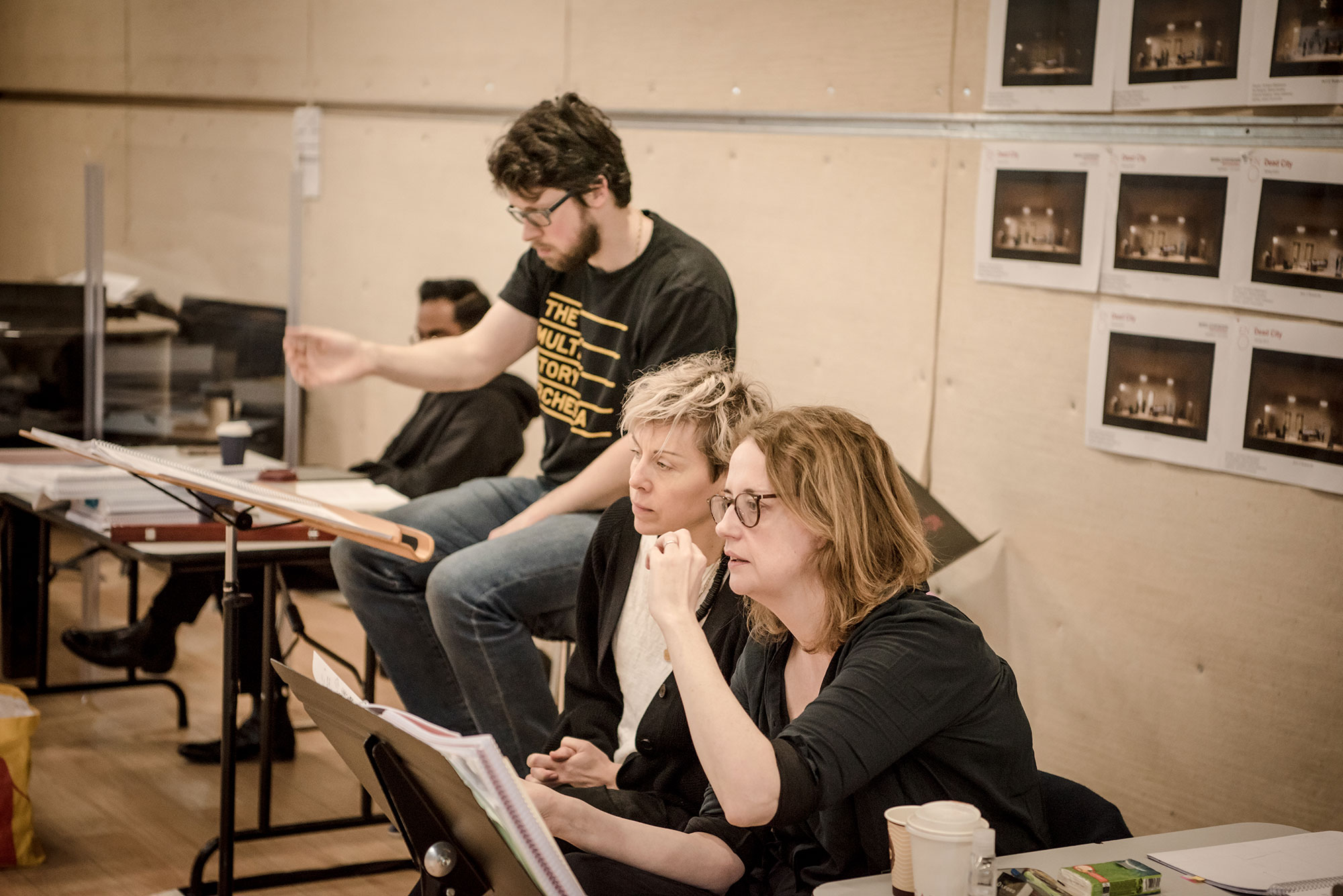 Mark-Biggins,-Imogen-Knight,-Annilese-Miskimmon in music rehearsal