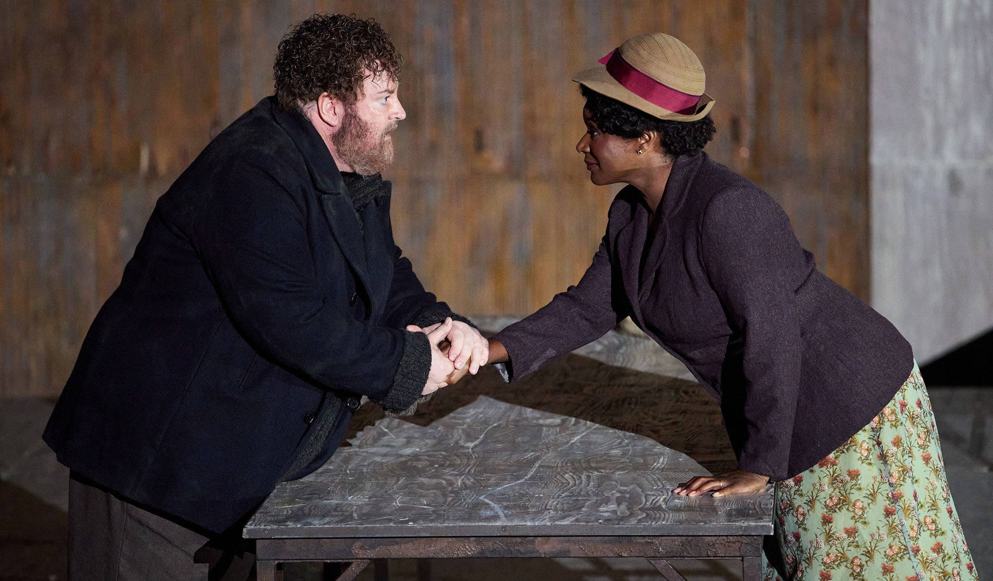 Gwyn-Hughes-Jones,-Elizabeth-Llewellyn,-ENO’s-Peter-Grimes-2023-©-Tom-Bowles-