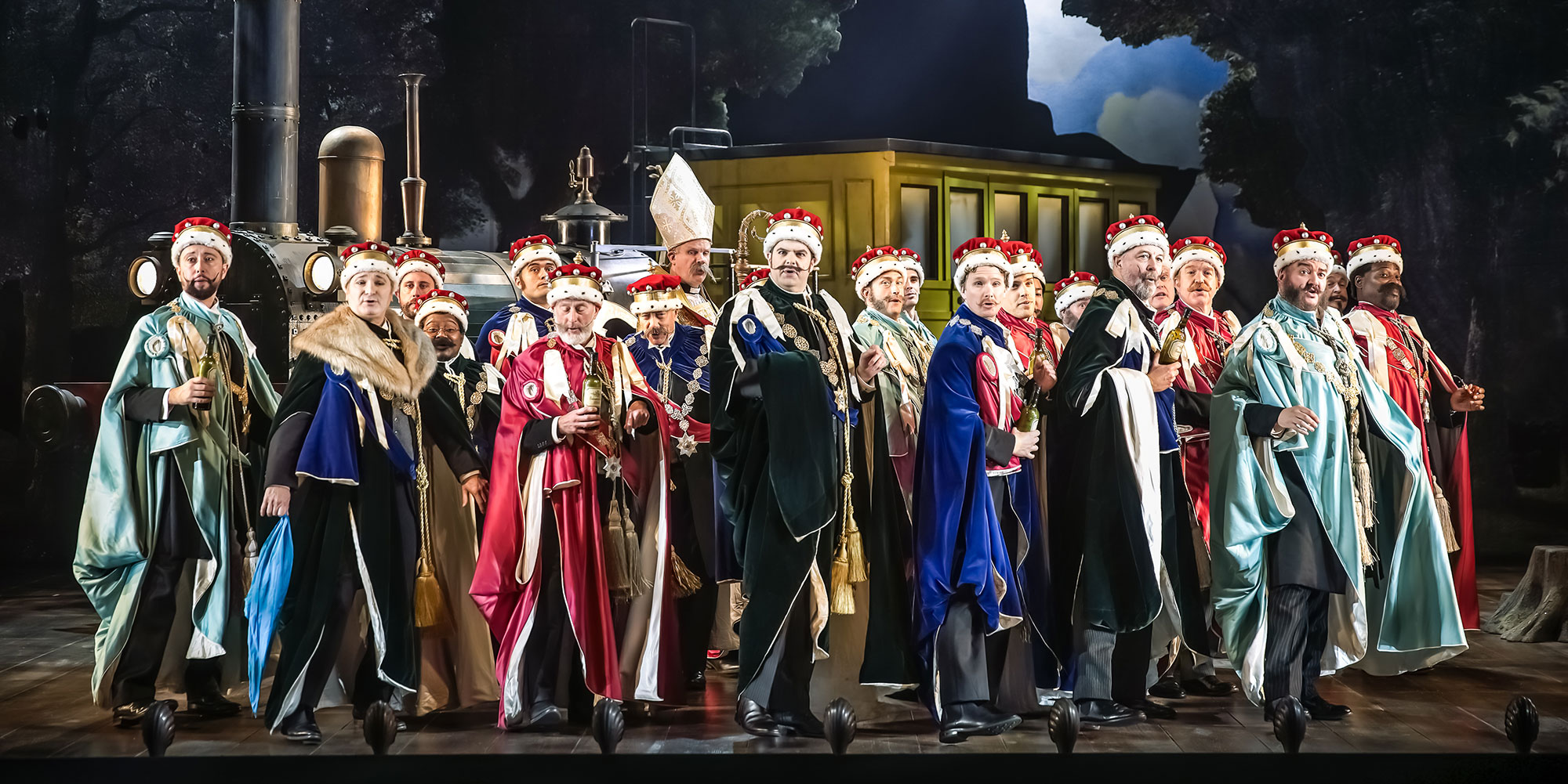 The cast of ENO’s Iolanthe 2023 © Craig Fuller