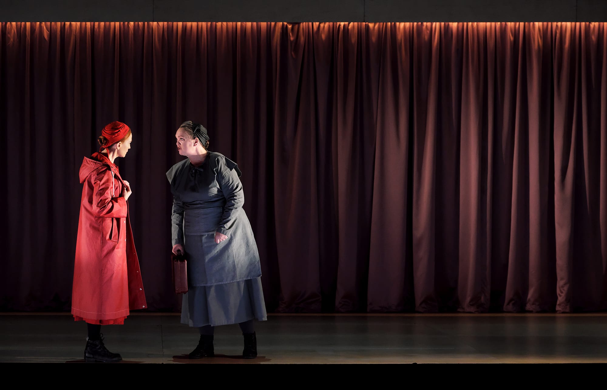 Kate Lindsey, Madeleine Shaw, ENO’s The Handmaid’s Tale 2024 © Zoe Martin