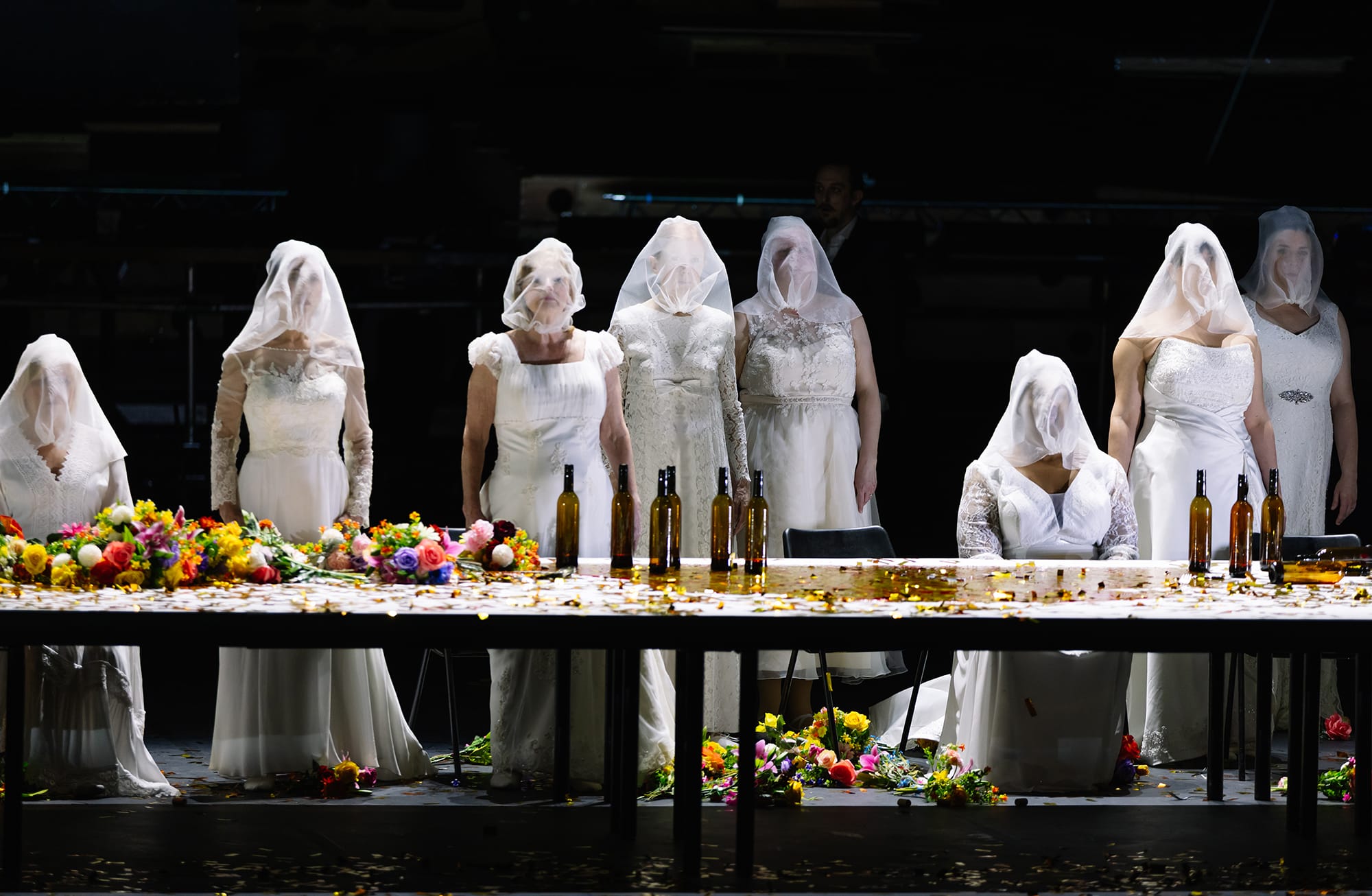 ENO-Chorus,-ENO’s-Duke-Bluebeard’s-Castle-2024-©-Nirah-Sanghani