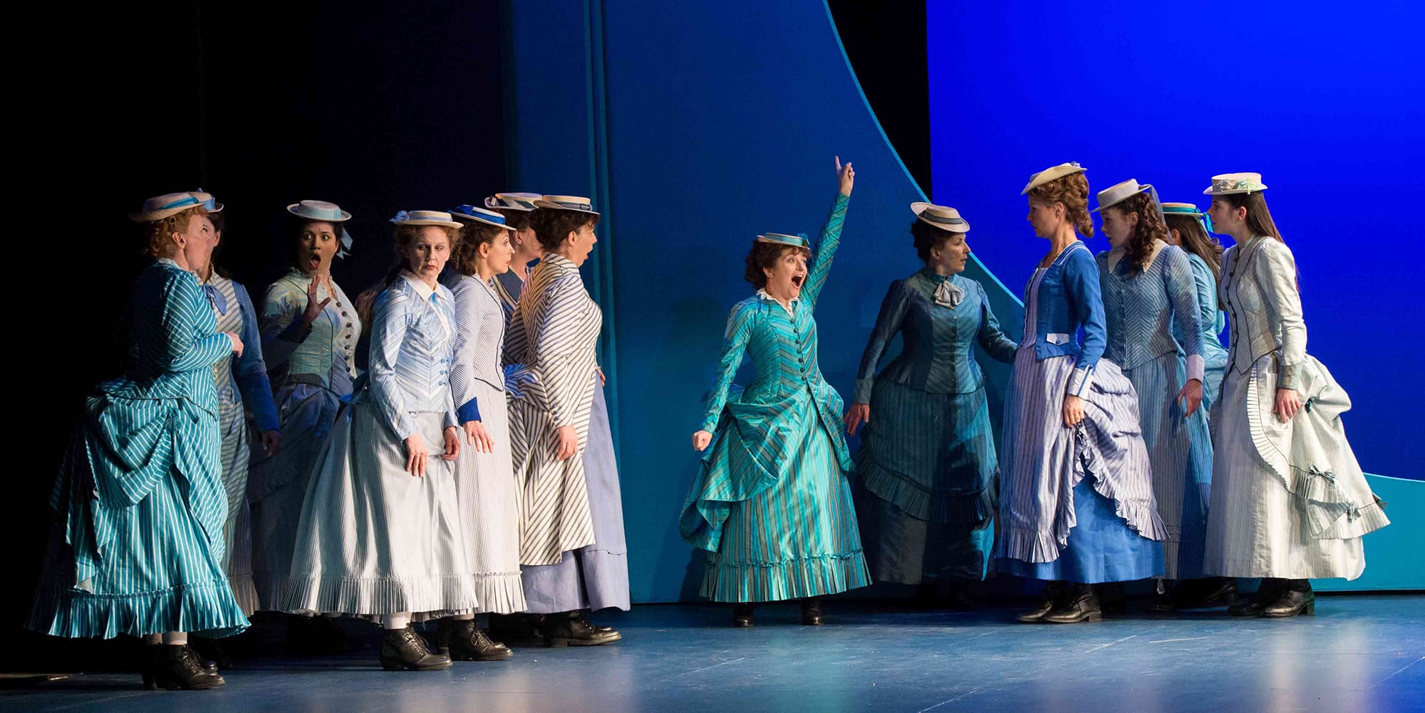 ENO 2016/17: The Pirates of Penzance Soraya Mafi and ENO Chorus 2 (c) Tom Bowles
