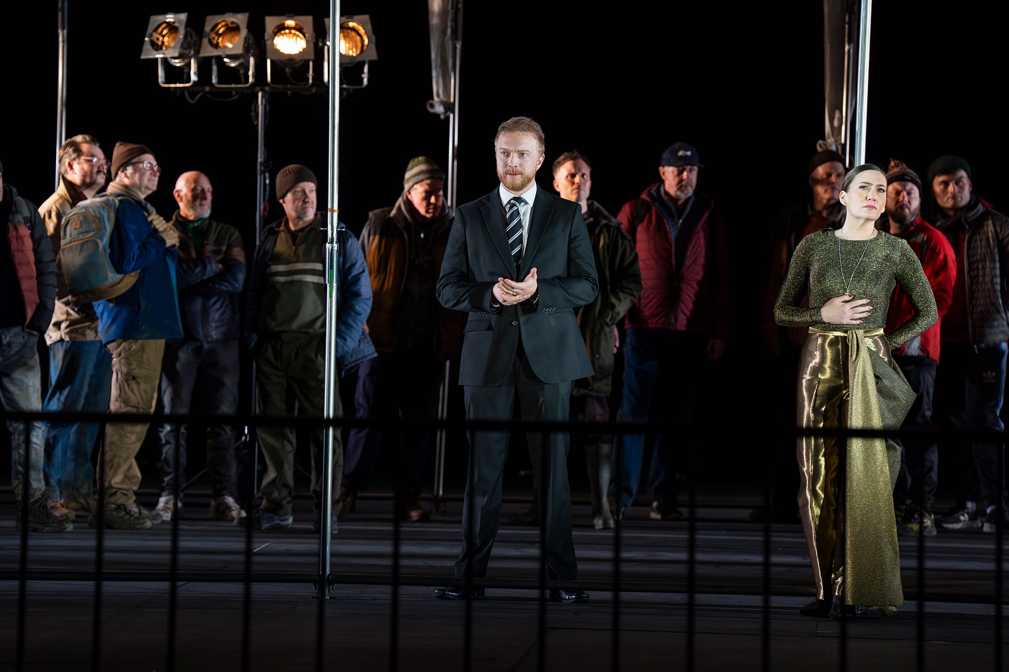 Alex Otterburn, Heidi Stober and the cast of ENO’s Mary, Queen of Scots 2025 © Ellie Kurttz