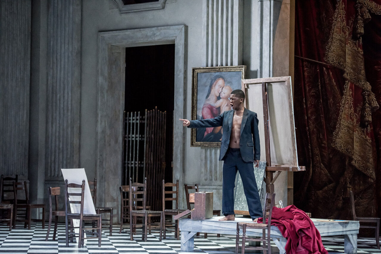 Watch the cast of ENO's 2022 production explain the story of the opera Tosca